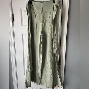 Green split leg pants never worn